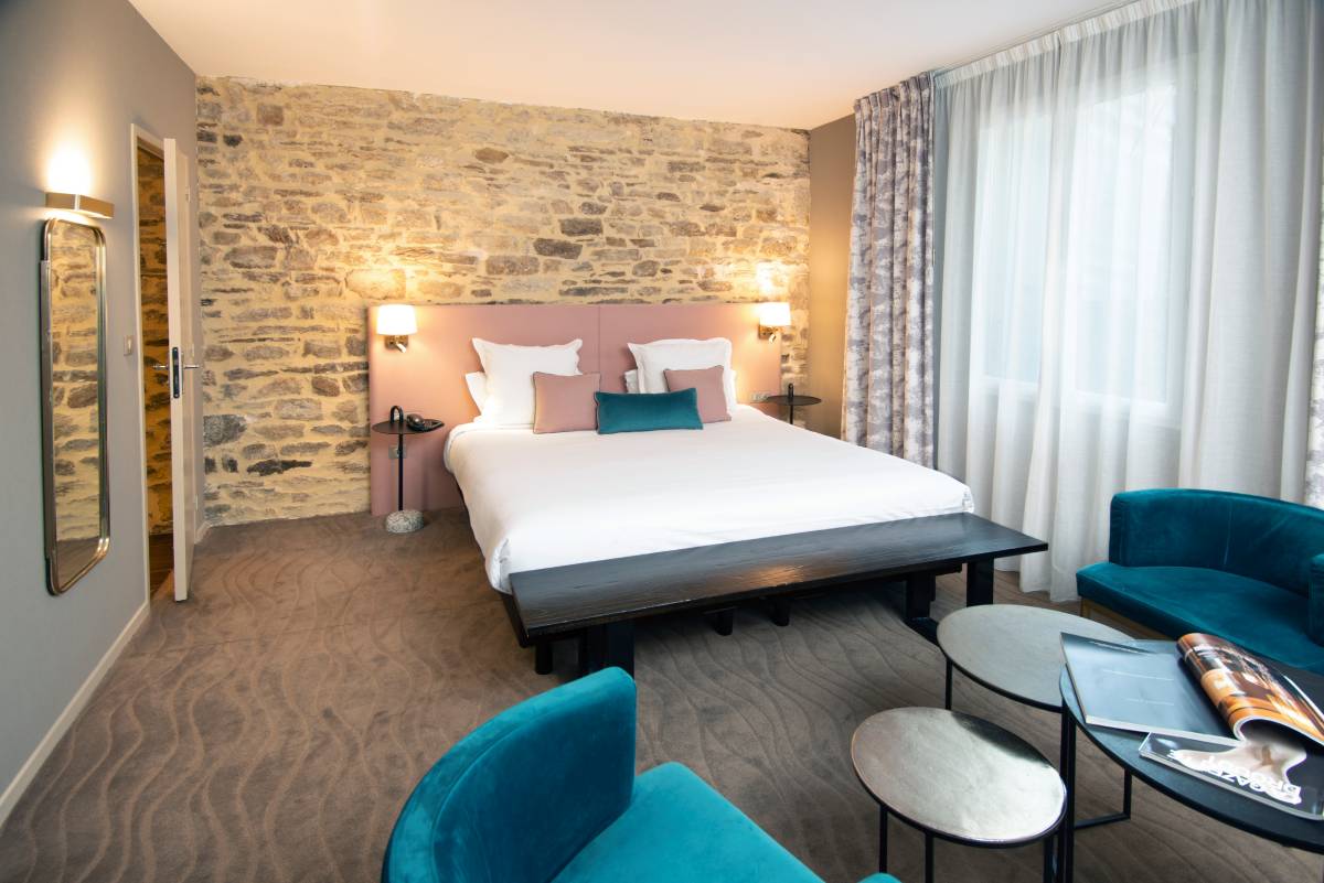 Luxury & Relaxation Room Luxury & Relaxation Room
